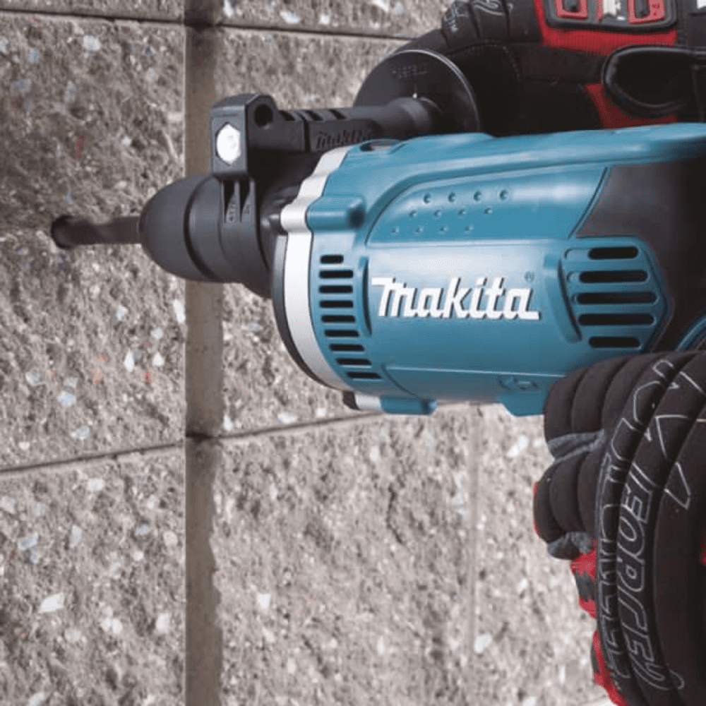 Masina de gaurit cu percutie Makita HP1631 Masina de gaurit cu percutie Makita HP1631