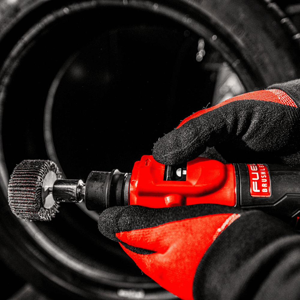 Polizor de anvelope fara acumulatori Milwaukee M12 FTB-0 Polizor de anvelope fara acumulatori Milwaukee M12 FTB-0