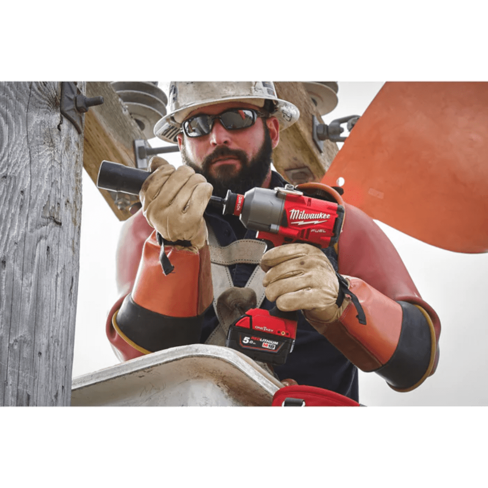 Masina de insurubat cu impact fara acumulatori Milwaukee M18ONEFHIWH716-0X - Resigilat Masina de insurubat cu impact fara acumulatori Milwaukee M18ONEFHIWH716-0X - Resigilat